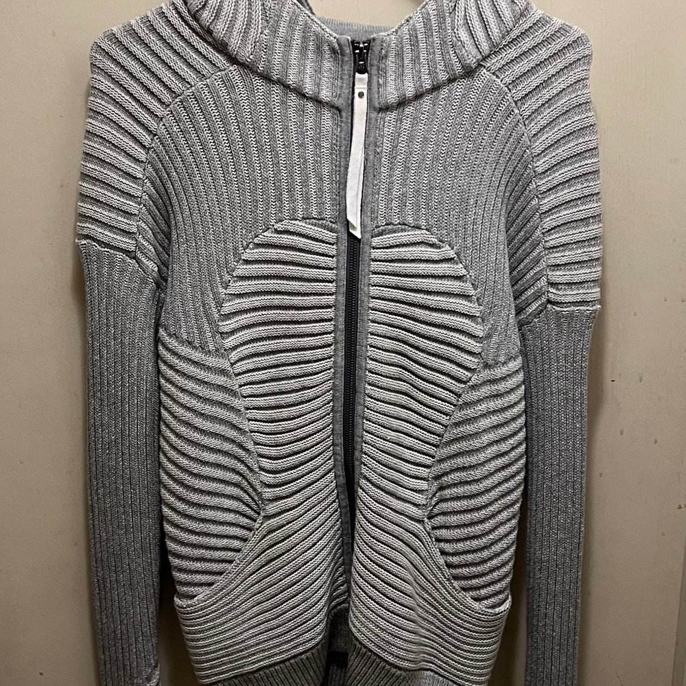 Lululemon sweater zip up hoodie size 8